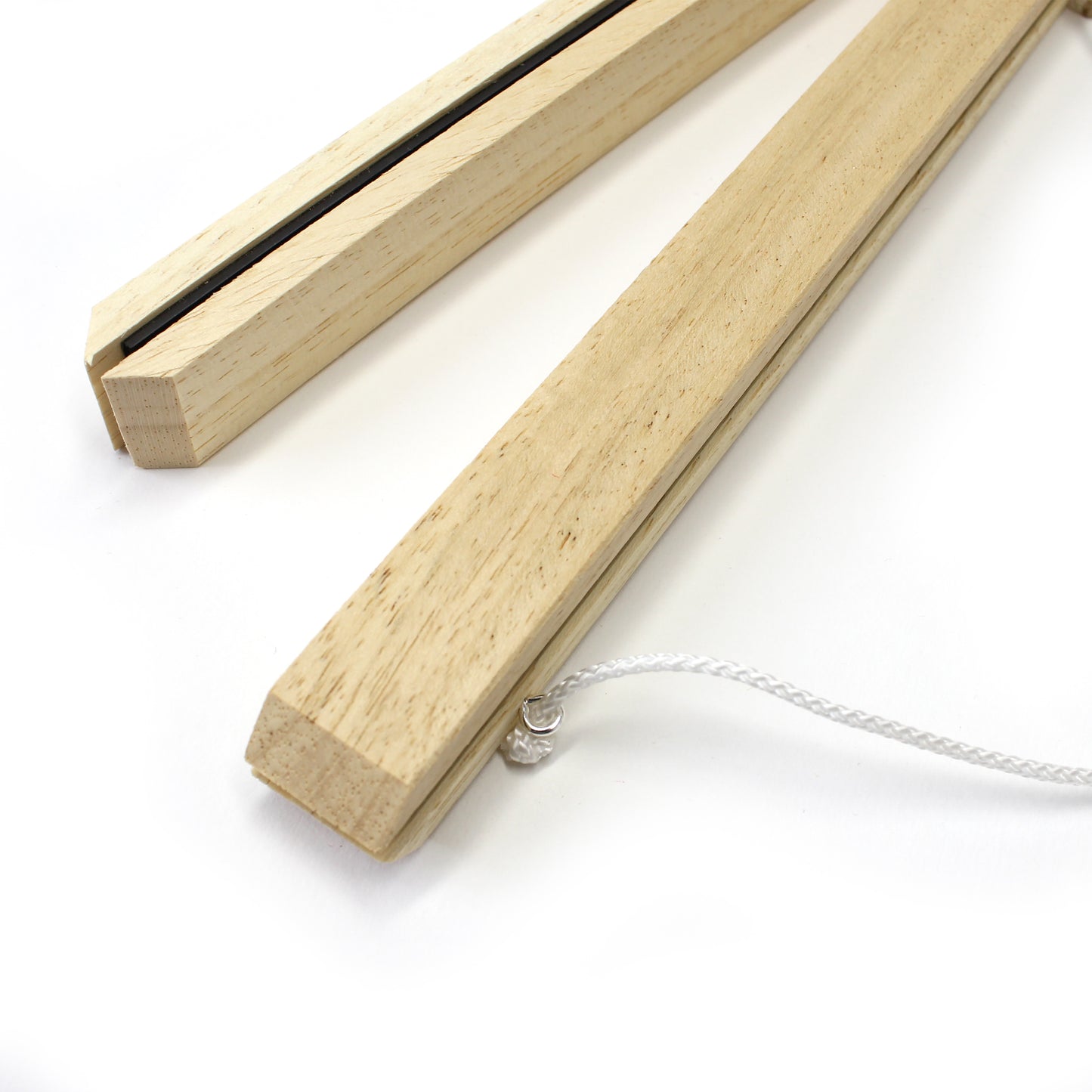 magnetic strip frame